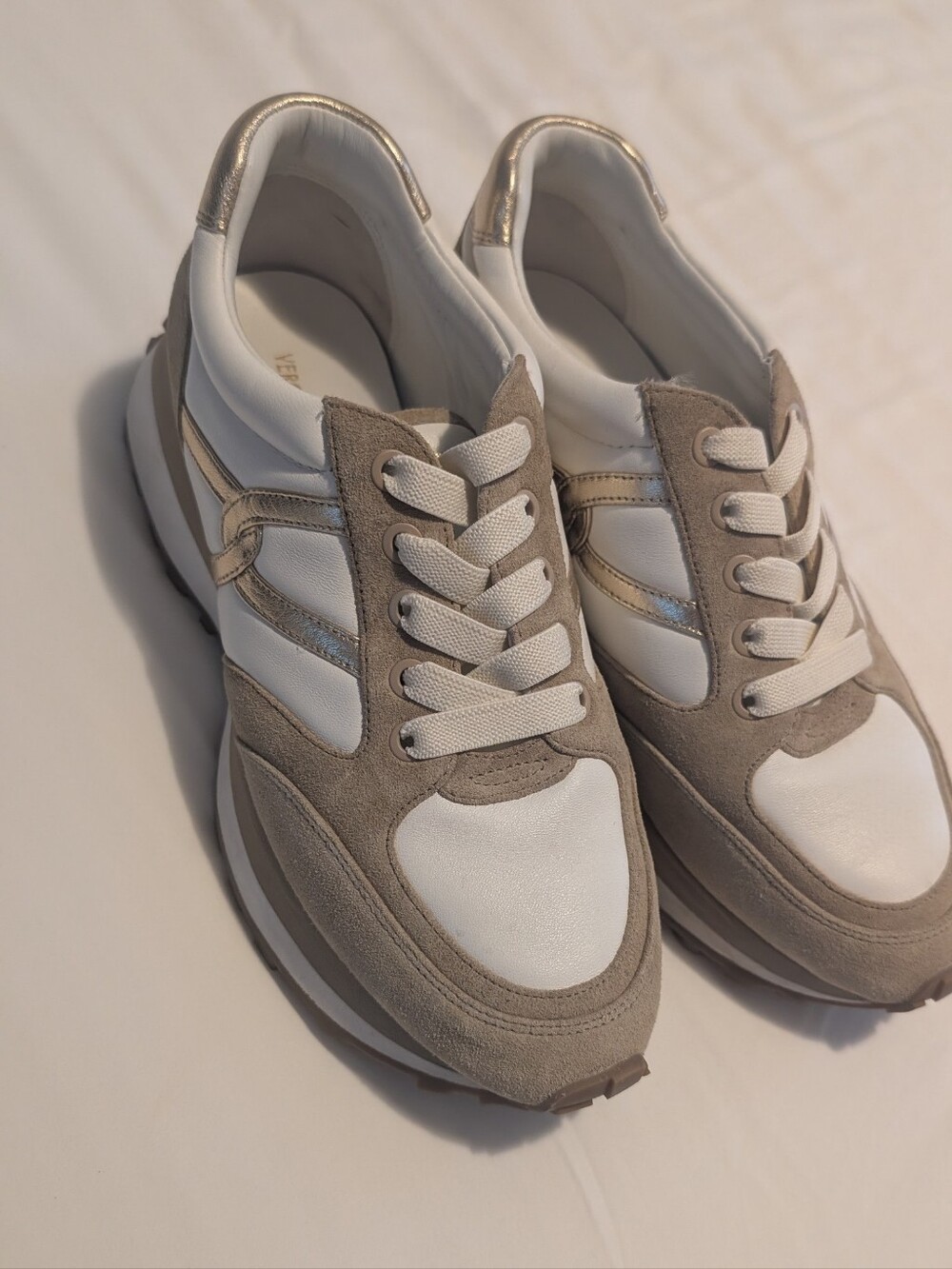 Veronica Beard Valentina Sneakers Multi Coconut And Gold Size 8.5